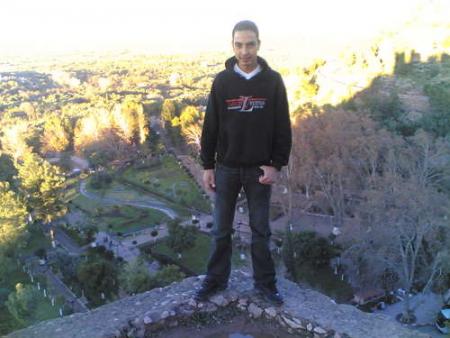 darou@chi.omar